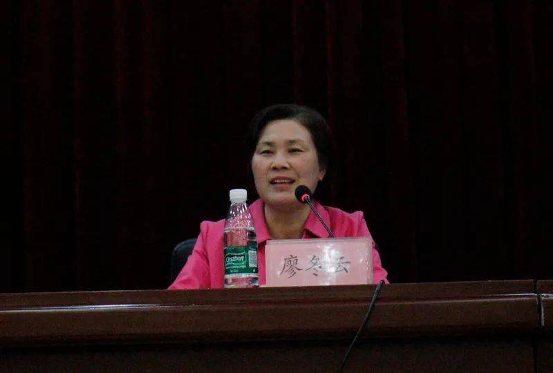 KY开元集团官网|
【廖氏人物】廖冬云 现任怀化职业技术学院党委委员、副院长(图2)